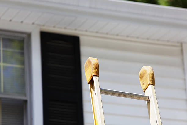 Affordable siding repair and maintenance services in Pompton Plains, NJ